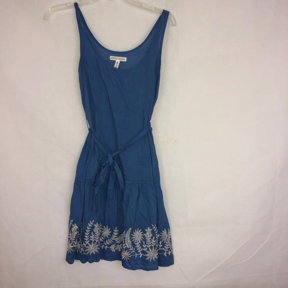 Aeropostale Dresses & Skirts - Aeropostale Blue & White Embroidered Dress Size XS
